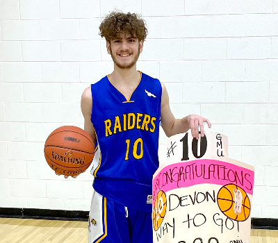 Hartwell joins basketball's 1K club