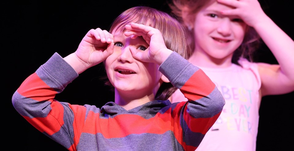 Students singing during concert (3/2025)